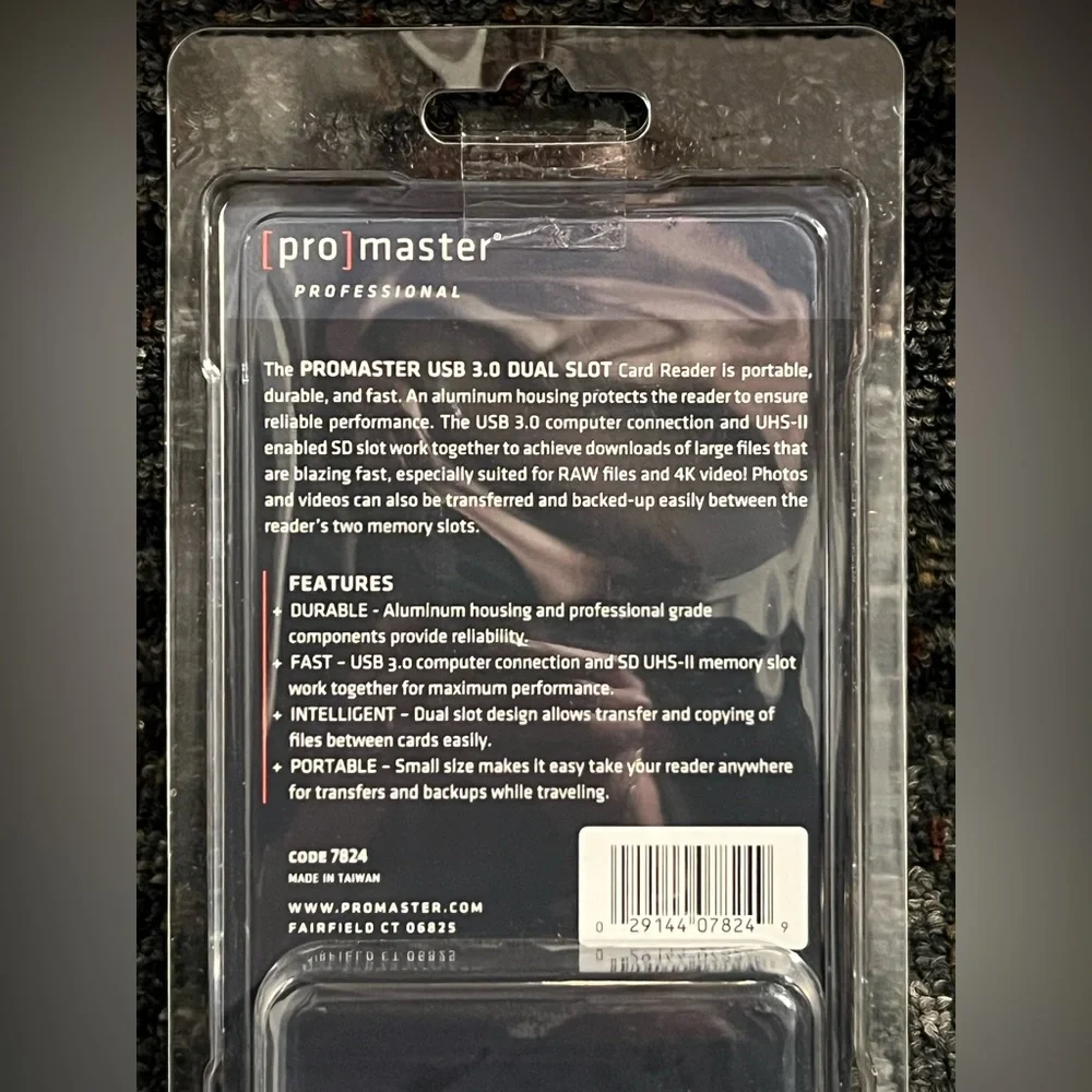 Pro Master USB 3.0 Dual Card Reader - Black